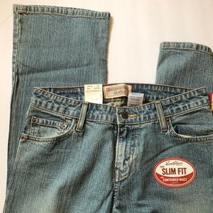 NWT Levi Strauss Signature Low-Rise Bootcut Jeans